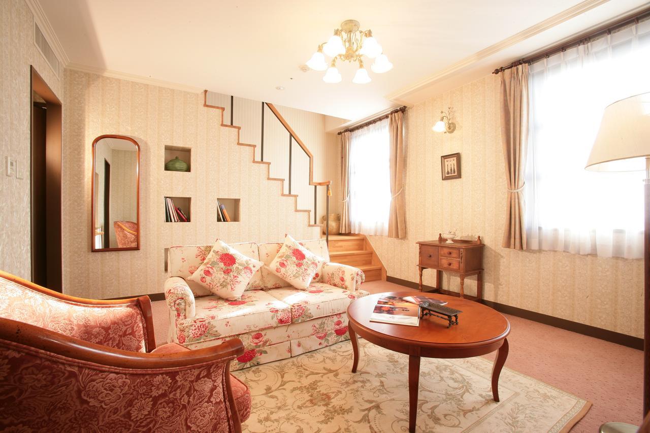 Kitabiwako Hotel Grazie Нагахама Экстерьер фото