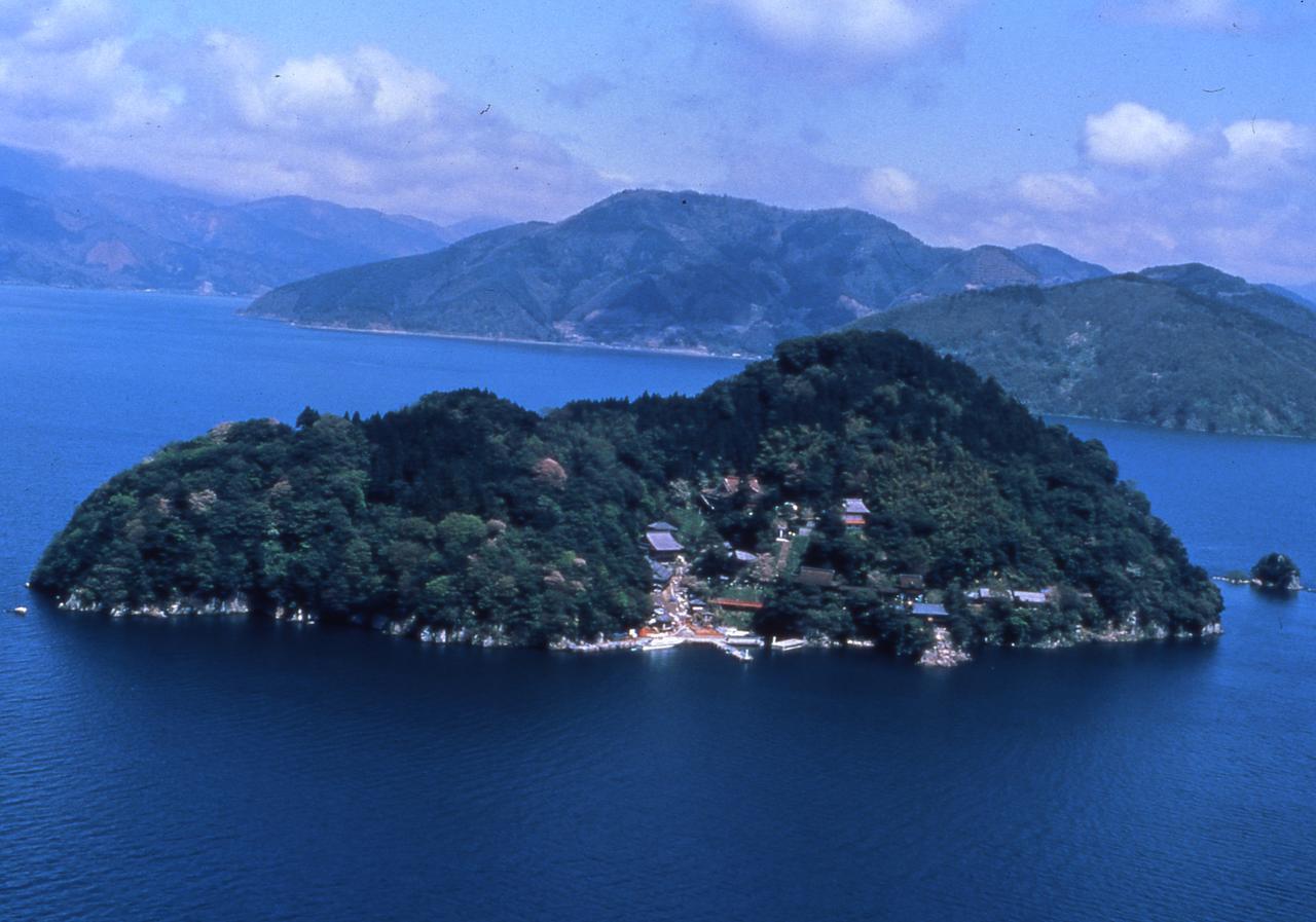 Kitabiwako Hotel Grazie Нагахама Экстерьер фото