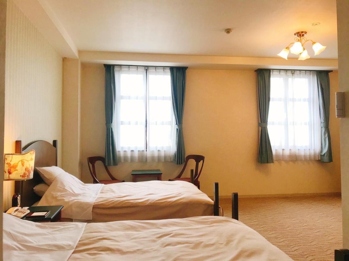 Kitabiwako Hotel Grazie Нагахама Экстерьер фото